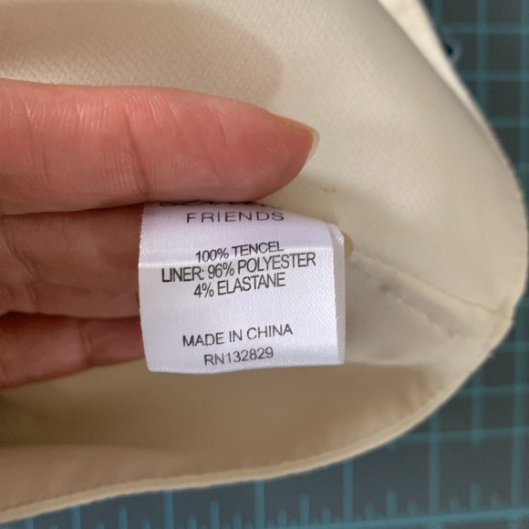 Lover + Friends Life’s a Beach Off Shoulder Peasant Top Open Back size Small - Picture 11 of 12